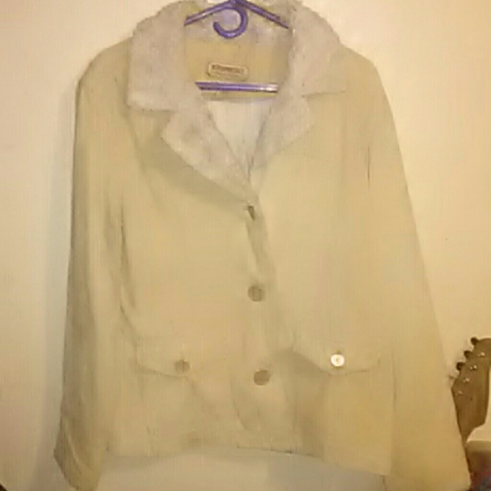 Creme coat